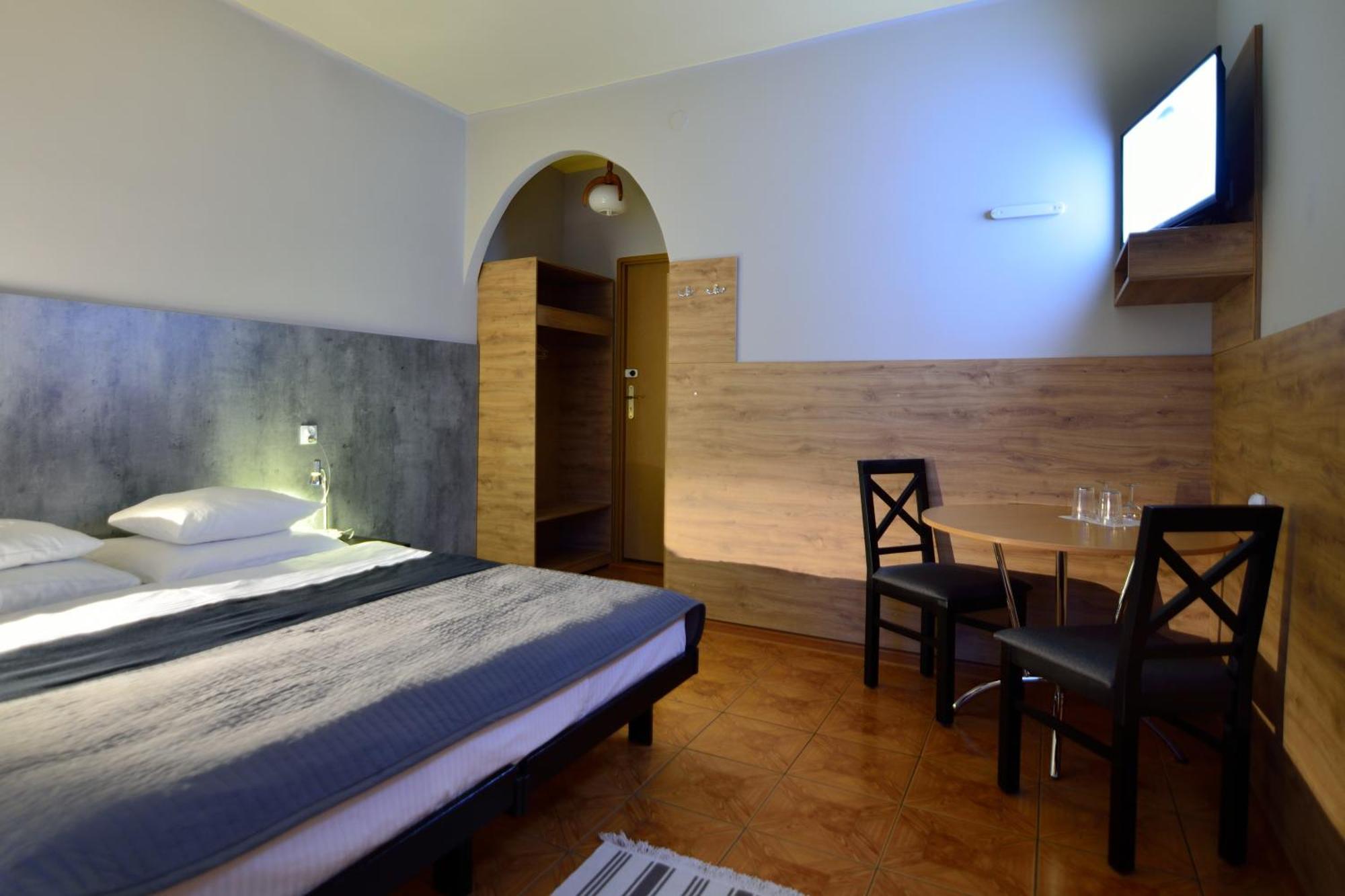 Hotel Gracja Kuznia Raciborska Luaran gambar